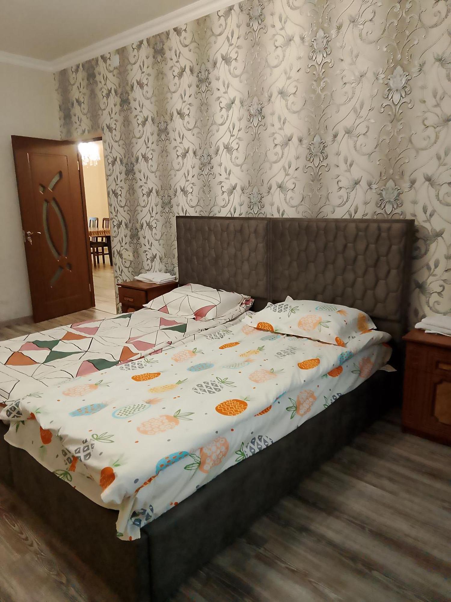 Ksenya B&B Tat'ev Exteriör bild